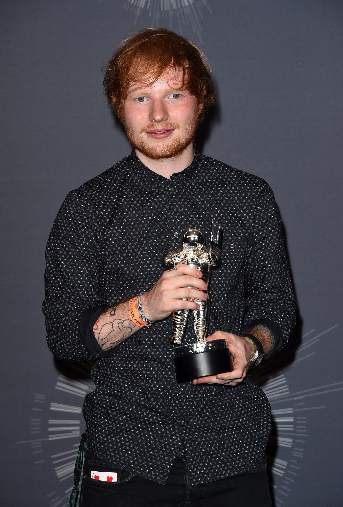 Ed Sheeran: Yeni şarkılarımı söyleyince kızım ağlıyor