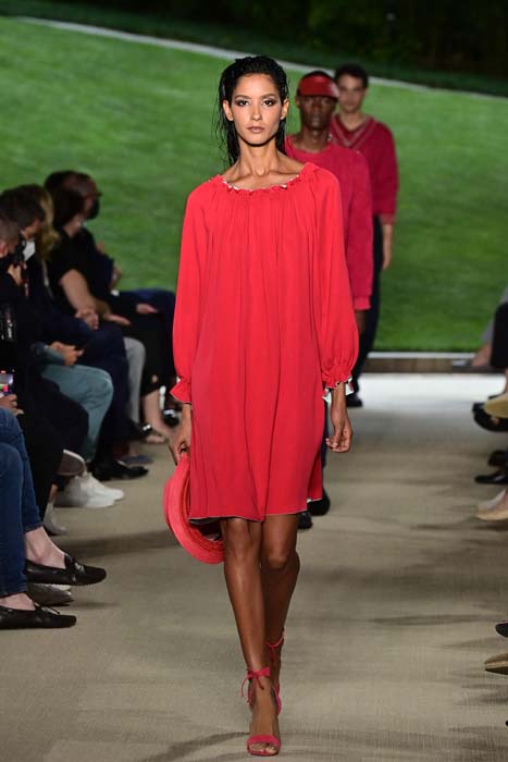 Giorgio Armani İlkbahar/Yaz 2022 Erkek Koleksiyonu Tanıtıldı