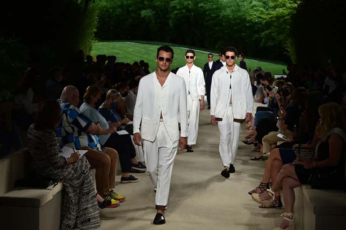 Giorgio Armani İlkbahar/Yaz 2022 Erkek Koleksiyonu Tanıtıldı