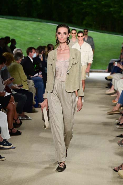 Giorgio Armani İlkbahar/Yaz 2022 Erkek Koleksiyonu Tanıtıldı