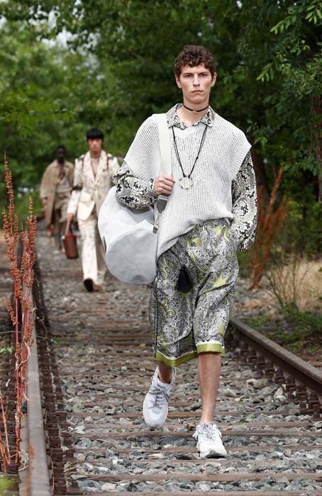 Göçebe: Etro İlkbahar-Yaz 2022 Erkek Koleksiyonu