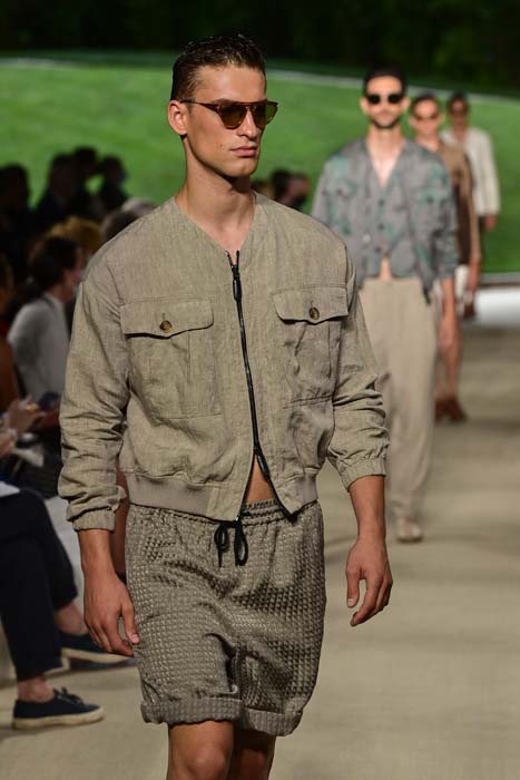 Giorgio Armani İlkbahar/Yaz 2022 Erkek Koleksiyonu Tanıtıldı