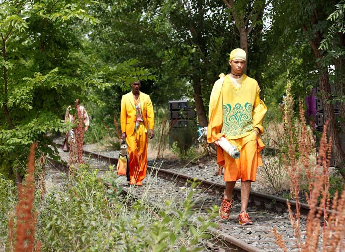 Göçebe: Etro İlkbahar-Yaz 2022 Erkek Koleksiyonu