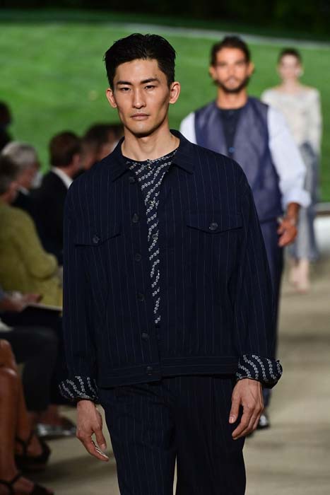 Giorgio Armani İlkbahar/Yaz 2022 Erkek Koleksiyonu Tanıtıldı