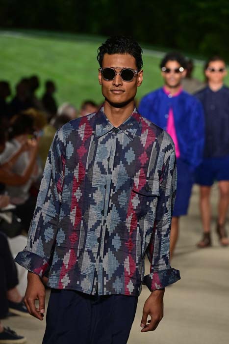 Giorgio Armani İlkbahar/Yaz 2022 Erkek Koleksiyonu Tanıtıldı