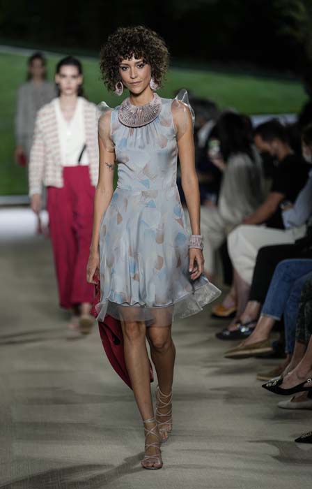 Giorgio Armani İlkbahar/Yaz 2022 Erkek Koleksiyonu Tanıtıldı