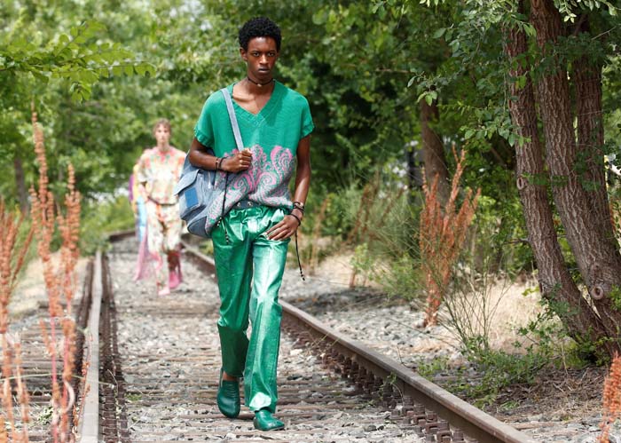 Göçebe: Etro İlkbahar-Yaz 2022 Erkek Koleksiyonu