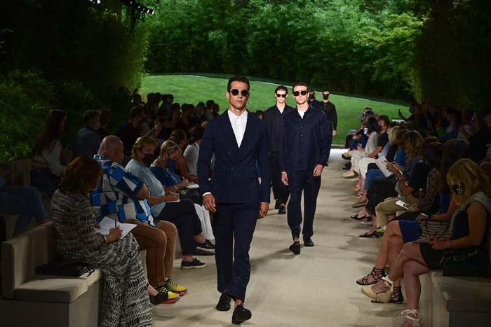 Giorgio Armani İlkbahar/Yaz 2022 Erkek Koleksiyonu Tanıtıldı