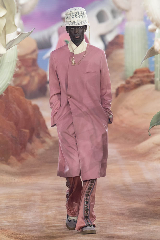 Dior Erkek Yaz 2022 Koleksiyonu