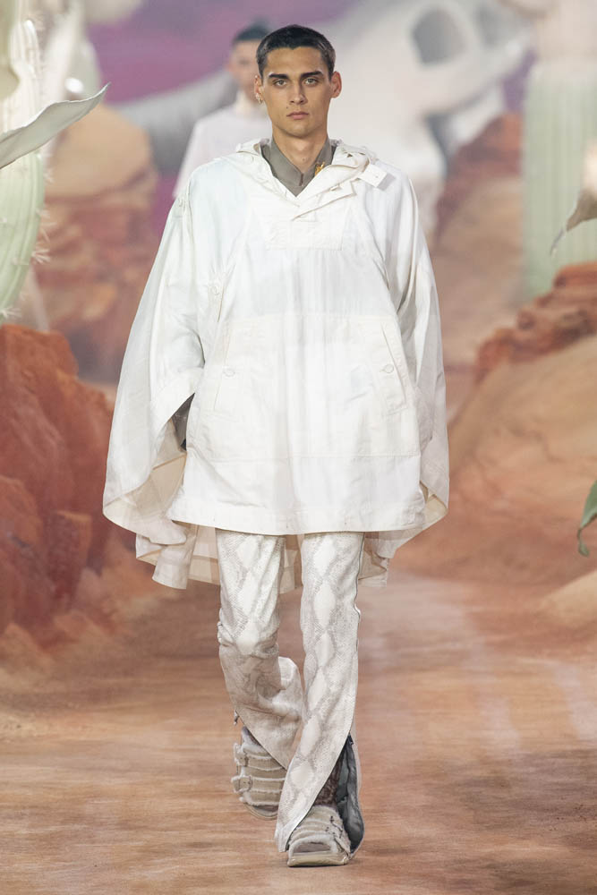 Dior Erkek Yaz 2022 Koleksiyonu