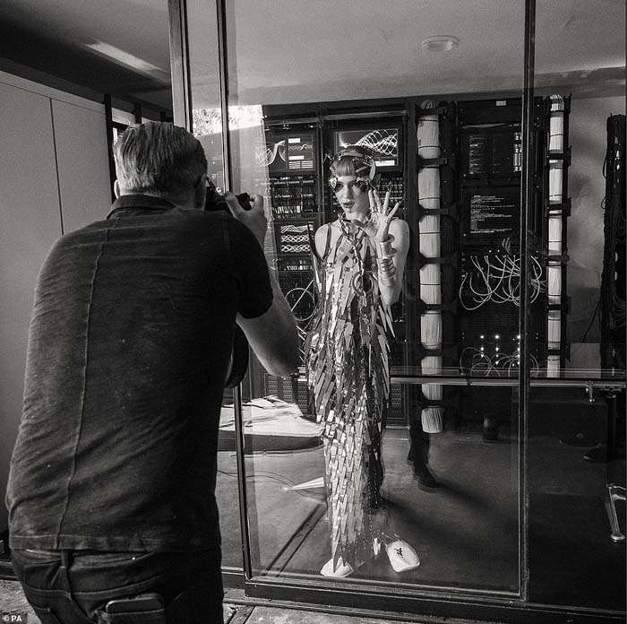 2022 Pirelli Takvimi’nin Kamera Arkası