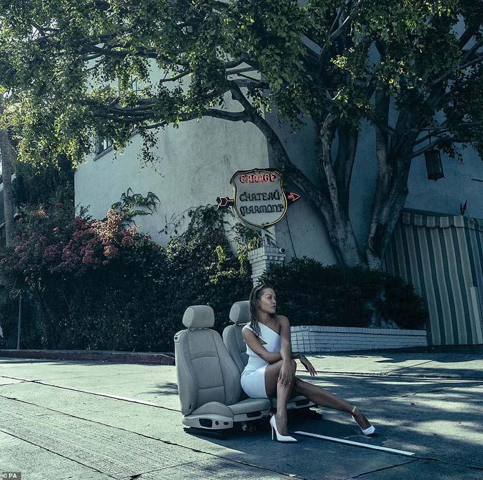 2022 Pirelli Takvimi’nin Kamera Arkası