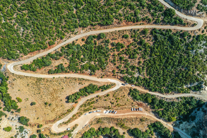 Akdeniz'de korsanların saklandığı koya turist akını