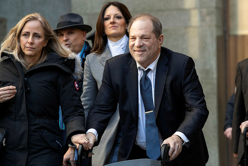 Weinstein Angelina Jolie’nin iddialarını reddetti