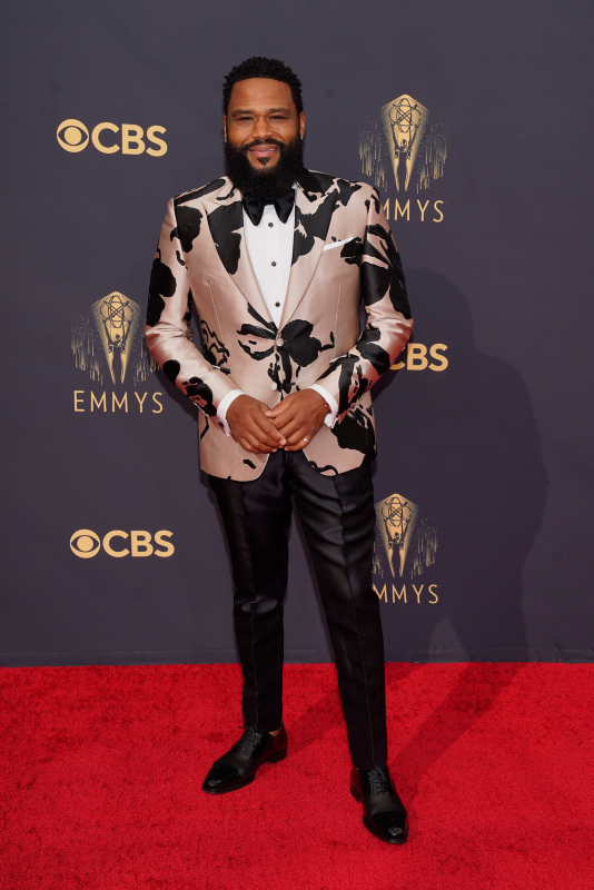 2021 Emmy Ödülleri'nde şıklık geçidi