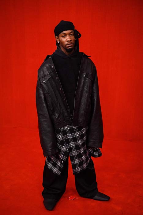 'Simpsonlar' Balenciaga ile Paris Moda Haftası'nda Buluştu