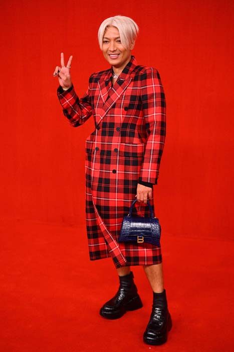 'Simpsonlar' Balenciaga ile Paris Moda Haftası'nda Buluştu