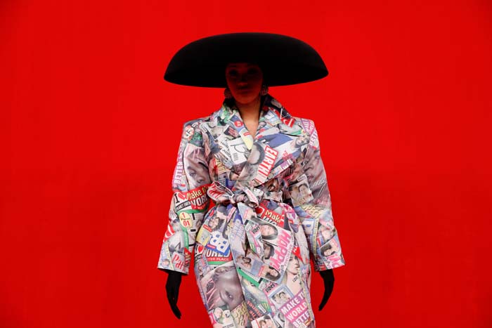 'Simpsonlar' Balenciaga ile Paris Moda Haftası'nda Buluştu