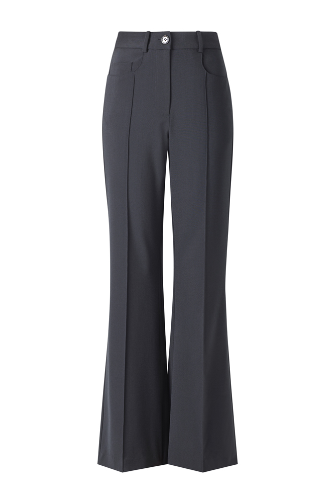 Mango yeni özel koleksiyonu piyasaya sürüyor