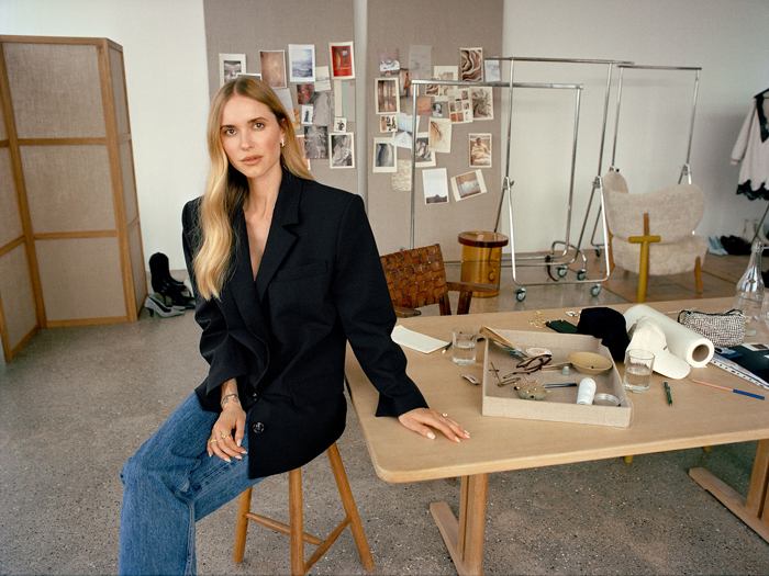 Mango yeni özel koleksiyonu piyasaya sürüyor