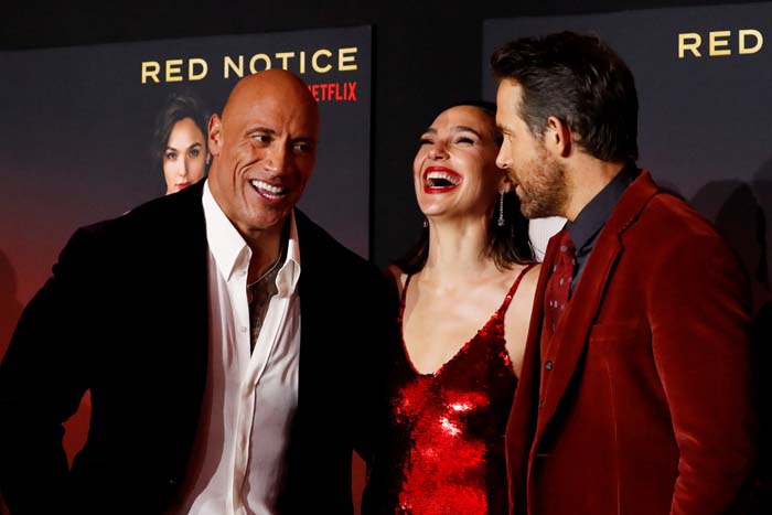 Red Notice Filminin Prömiyeri Yapıldı