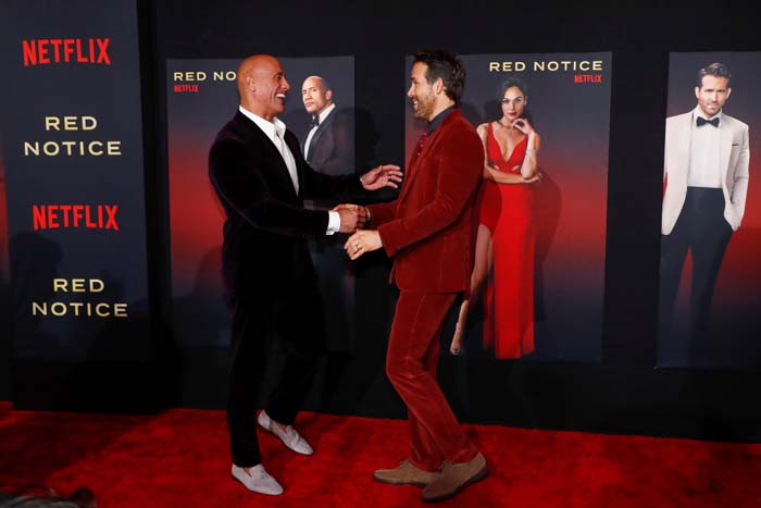 Red Notice Filminin Prömiyeri Yapıldı