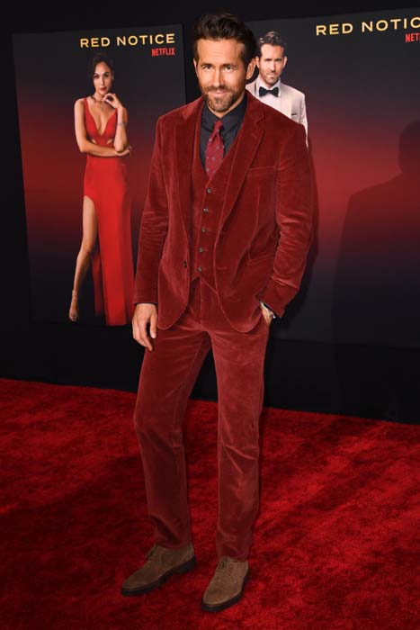 Red Notice Filminin Prömiyeri Yapıldı