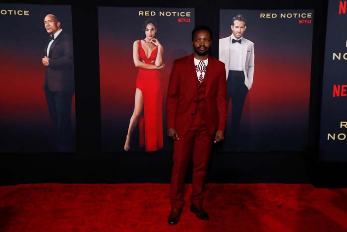 Red Notice Filminin Prömiyeri Yapıldı