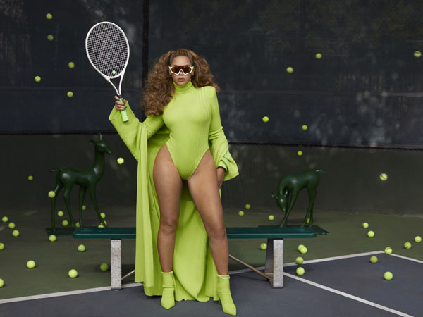 adidas x IVY PARK yeni koleksiyonu: “HALLS of IVY”