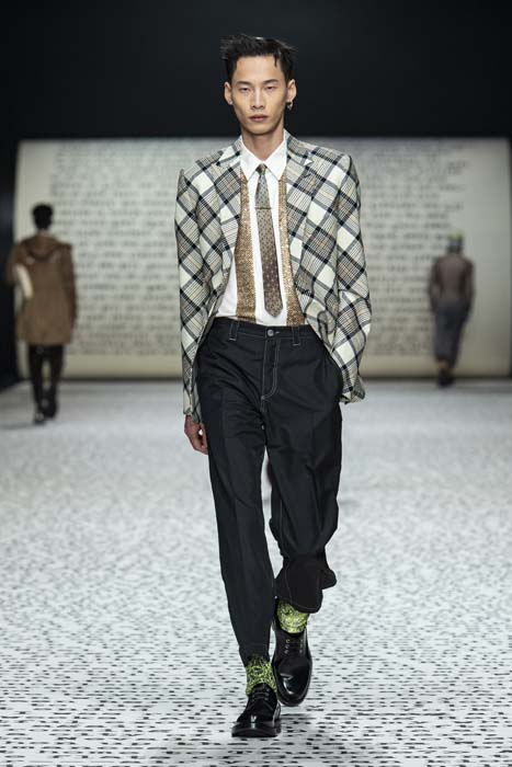 Zanaatkarlığın Yeniden İnşası: Dior Erkek Sonbahar 2022