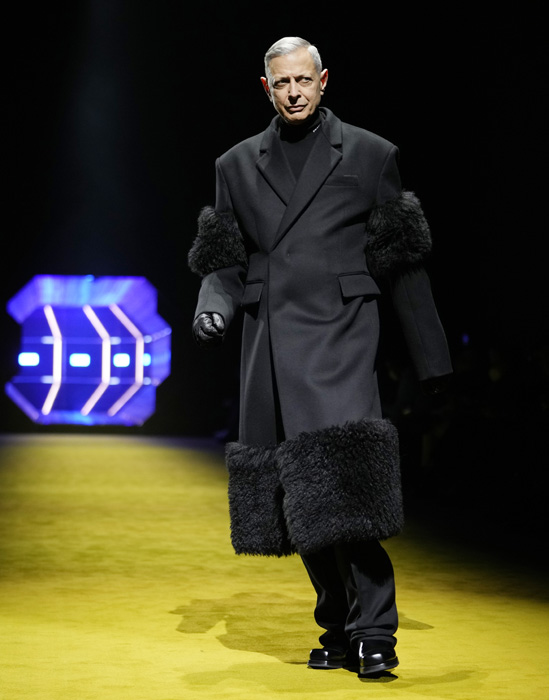 Prada Sonbahar/Kış 2022 Erkek "Body of Work"