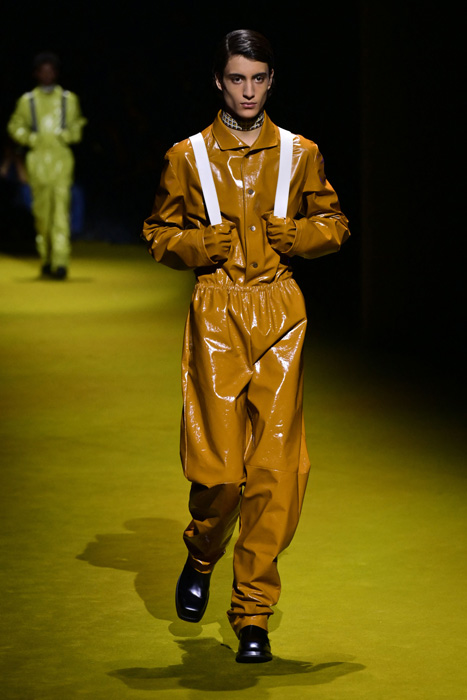 Prada Sonbahar/Kış 2022 Erkek "Body of Work"