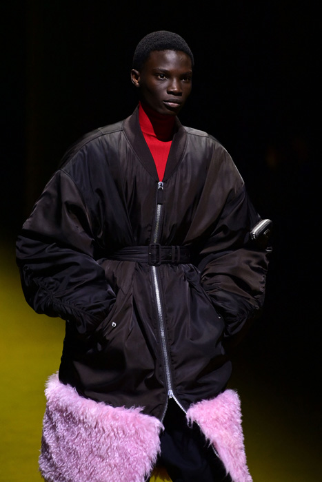 Prada Sonbahar/Kış 2022 Erkek "Body of Work"