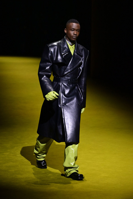 Prada Sonbahar/Kış 2022 Erkek "Body of Work"