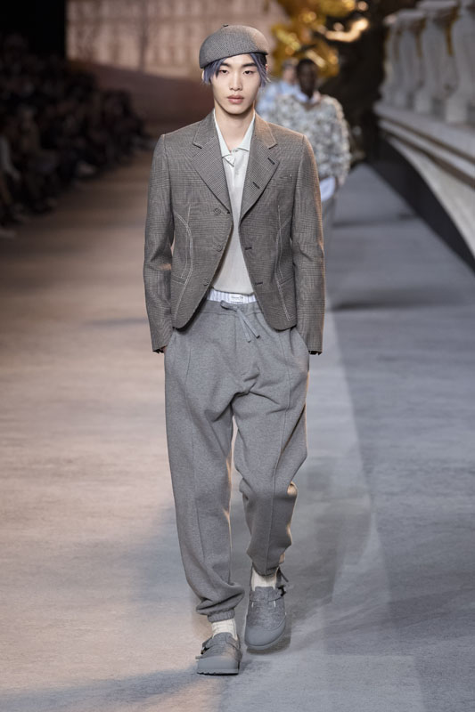 Dior Erkek Kış 2022-2023 Koleksiyonu