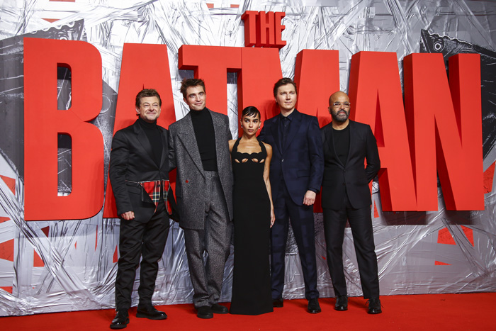 Robert Pattinson ve Zoe Kravitz The Batman'in Londra Galasında!