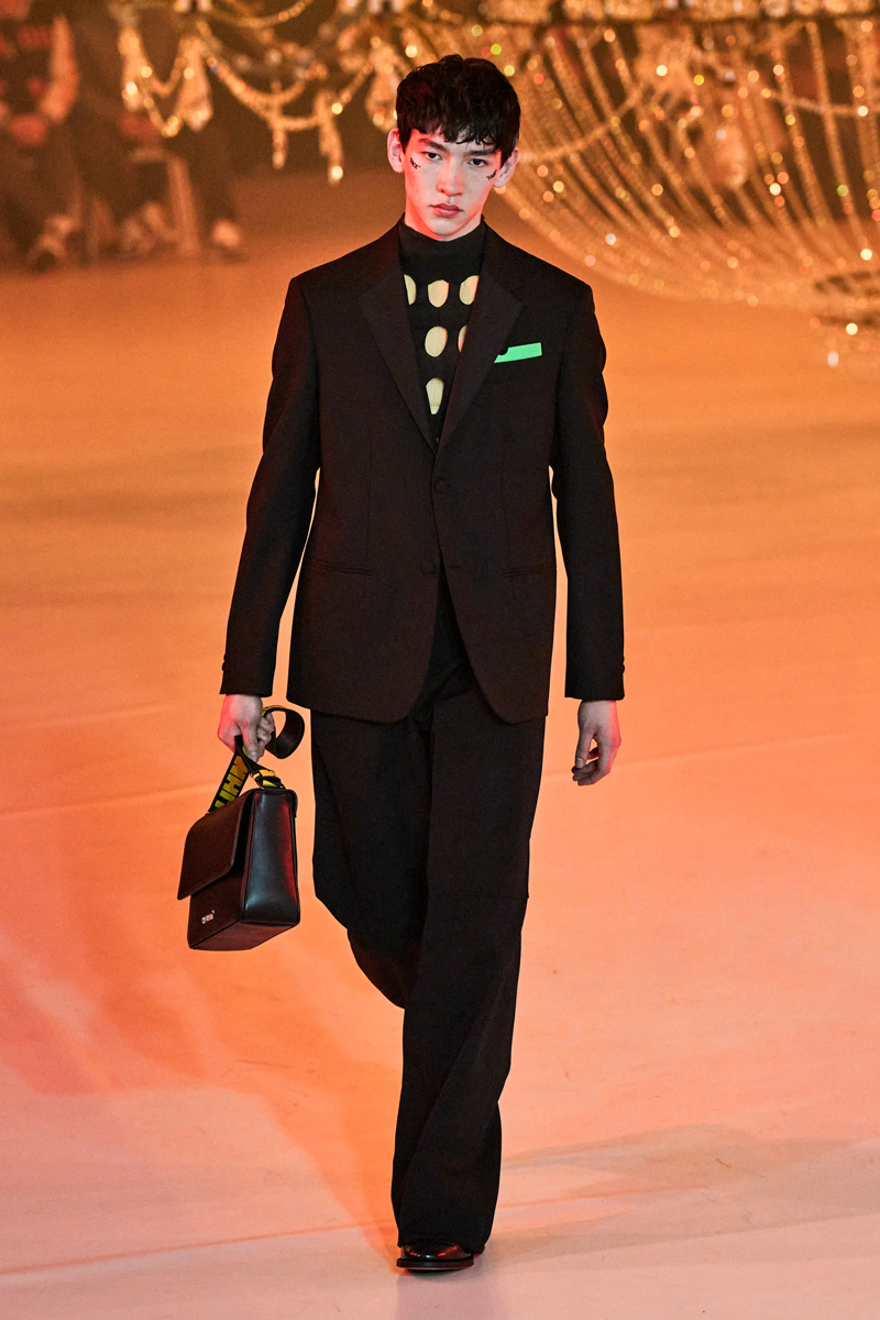 Off-White™'ın Sonbahar 2022 Koleksiyonu Virgil'in Yaratıcı Mirasını Sürdürüyor