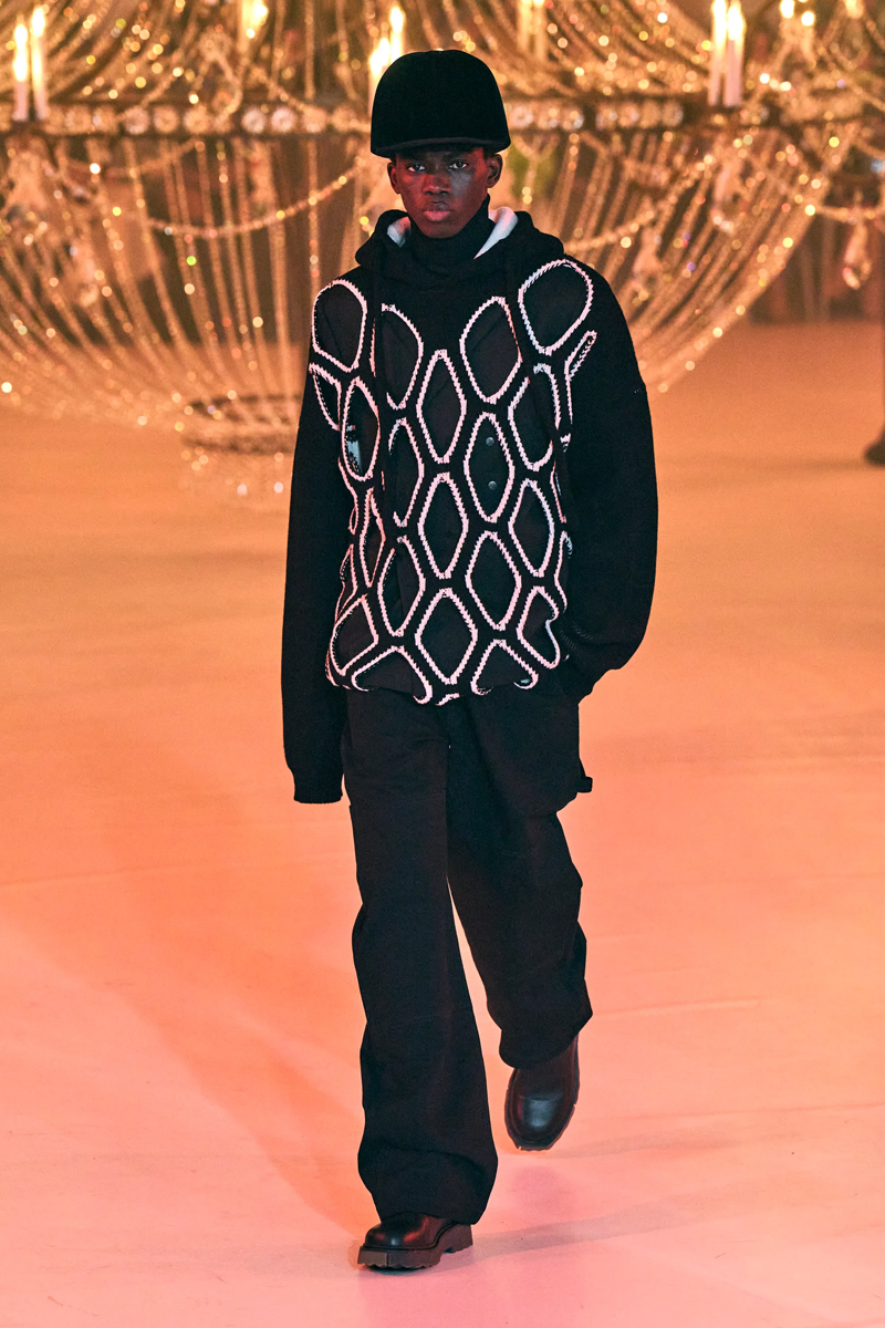 Off-White™'ın Sonbahar 2022 Koleksiyonu Virgil'in Yaratıcı Mirasını Sürdürüyor