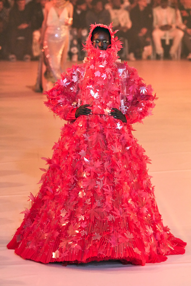 Off-White™'ın Sonbahar 2022 Koleksiyonu Virgil'in Yaratıcı Mirasını Sürdürüyor