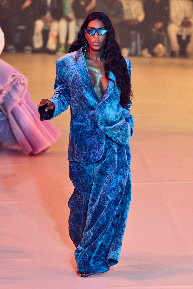 Off-White™'ın Sonbahar 2022 Koleksiyonu Virgil'in Yaratıcı Mirasını Sürdürüyor