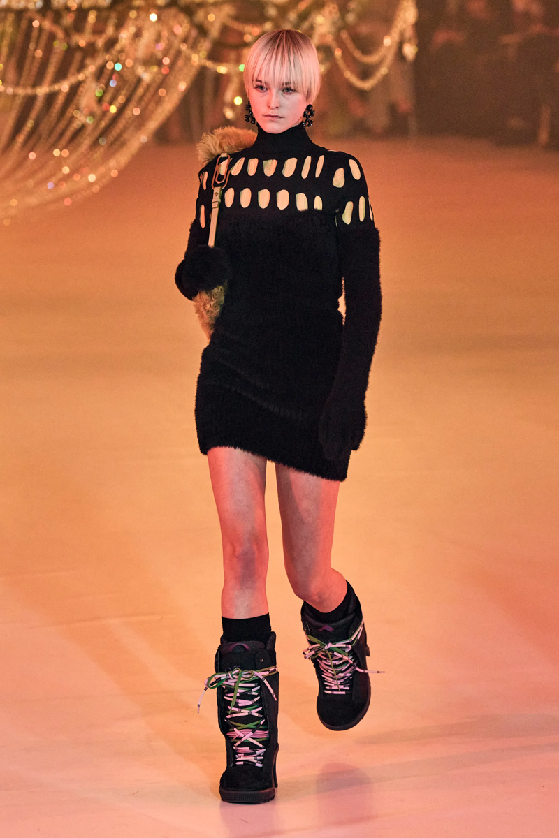 Off-White™'ın Sonbahar 2022 Koleksiyonu Virgil'in Yaratıcı Mirasını Sürdürüyor