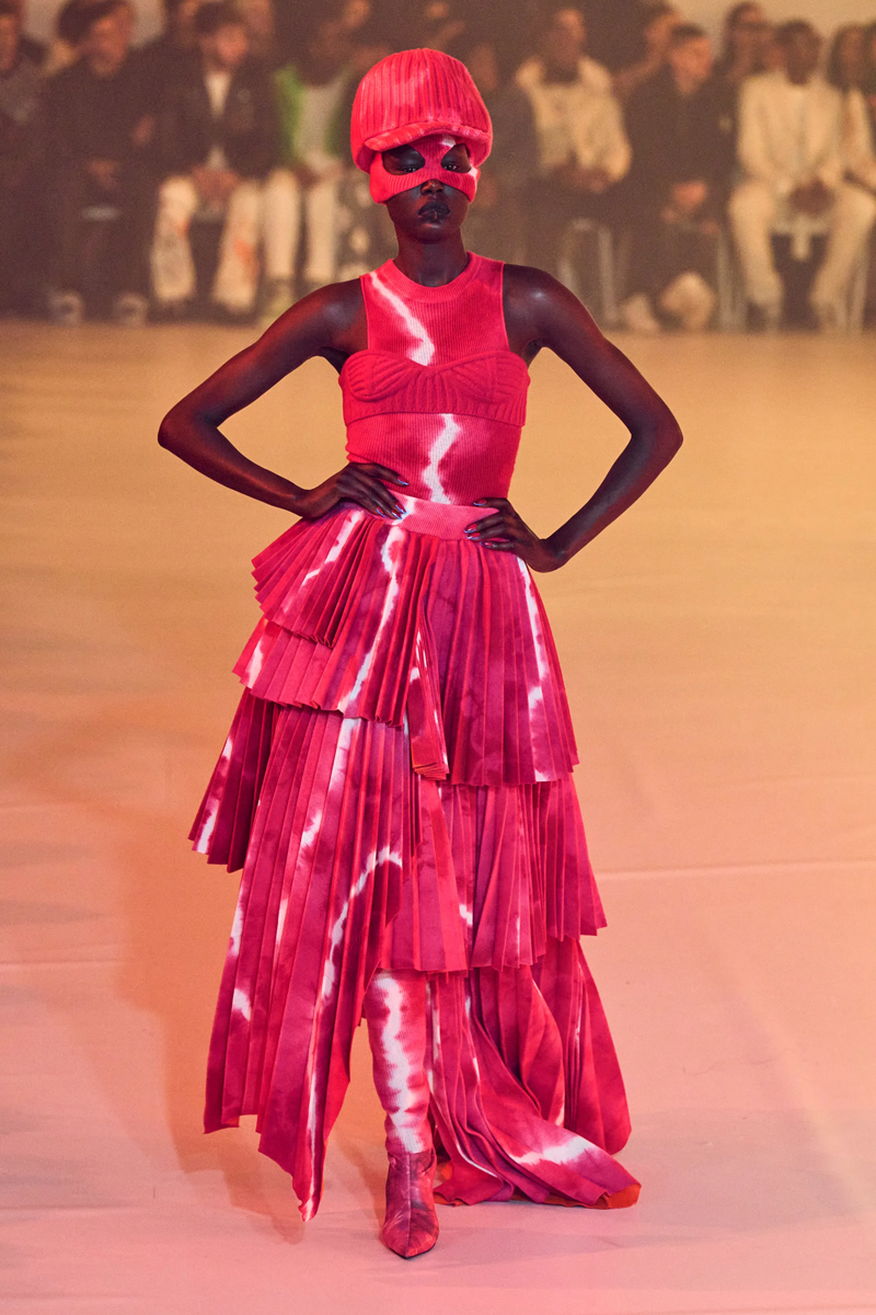 Off-White™'ın Sonbahar 2022 Koleksiyonu Virgil'in Yaratıcı Mirasını Sürdürüyor