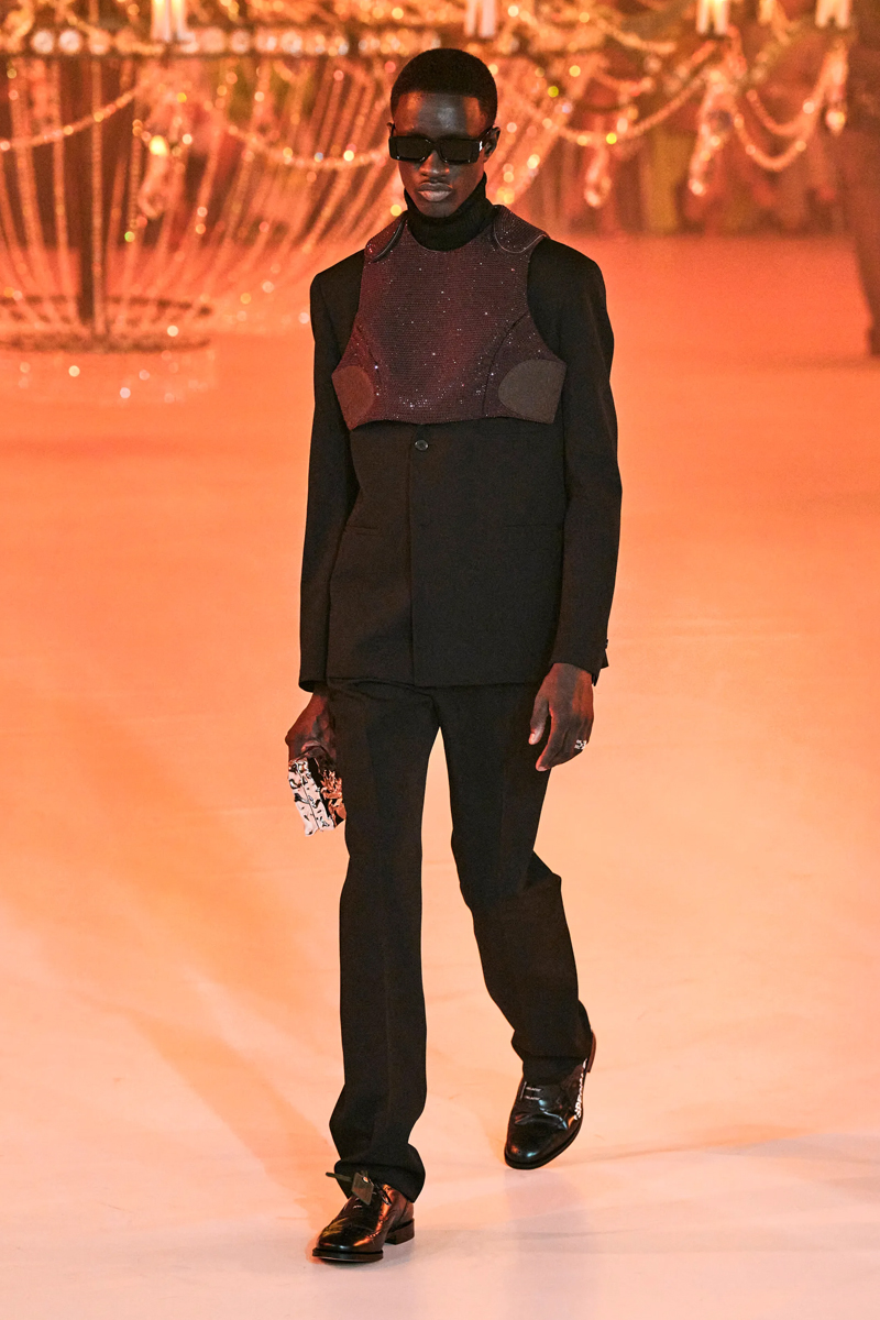 Off-White™'ın Sonbahar 2022 Koleksiyonu Virgil'in Yaratıcı Mirasını Sürdürüyor