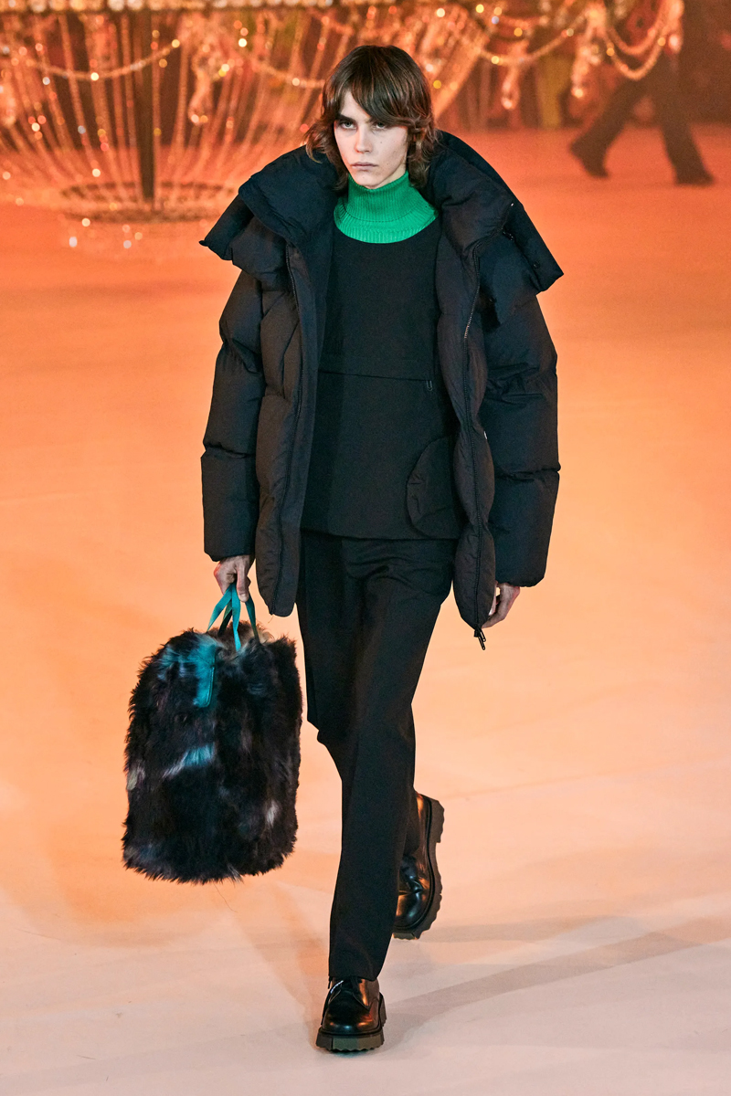 Off-White™'ın Sonbahar 2022 Koleksiyonu Virgil'in Yaratıcı Mirasını Sürdürüyor