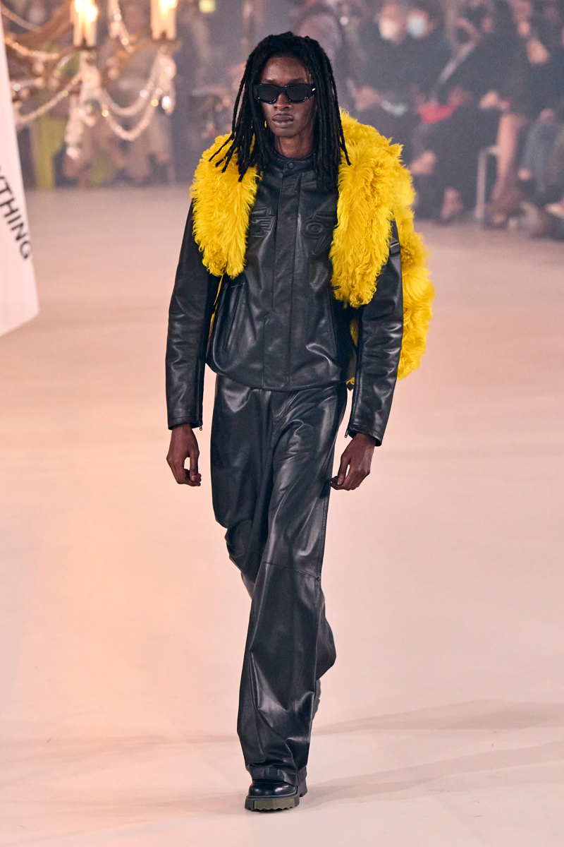 Off-White™'ın Sonbahar 2022 Koleksiyonu Virgil'in Yaratıcı Mirasını Sürdürüyor