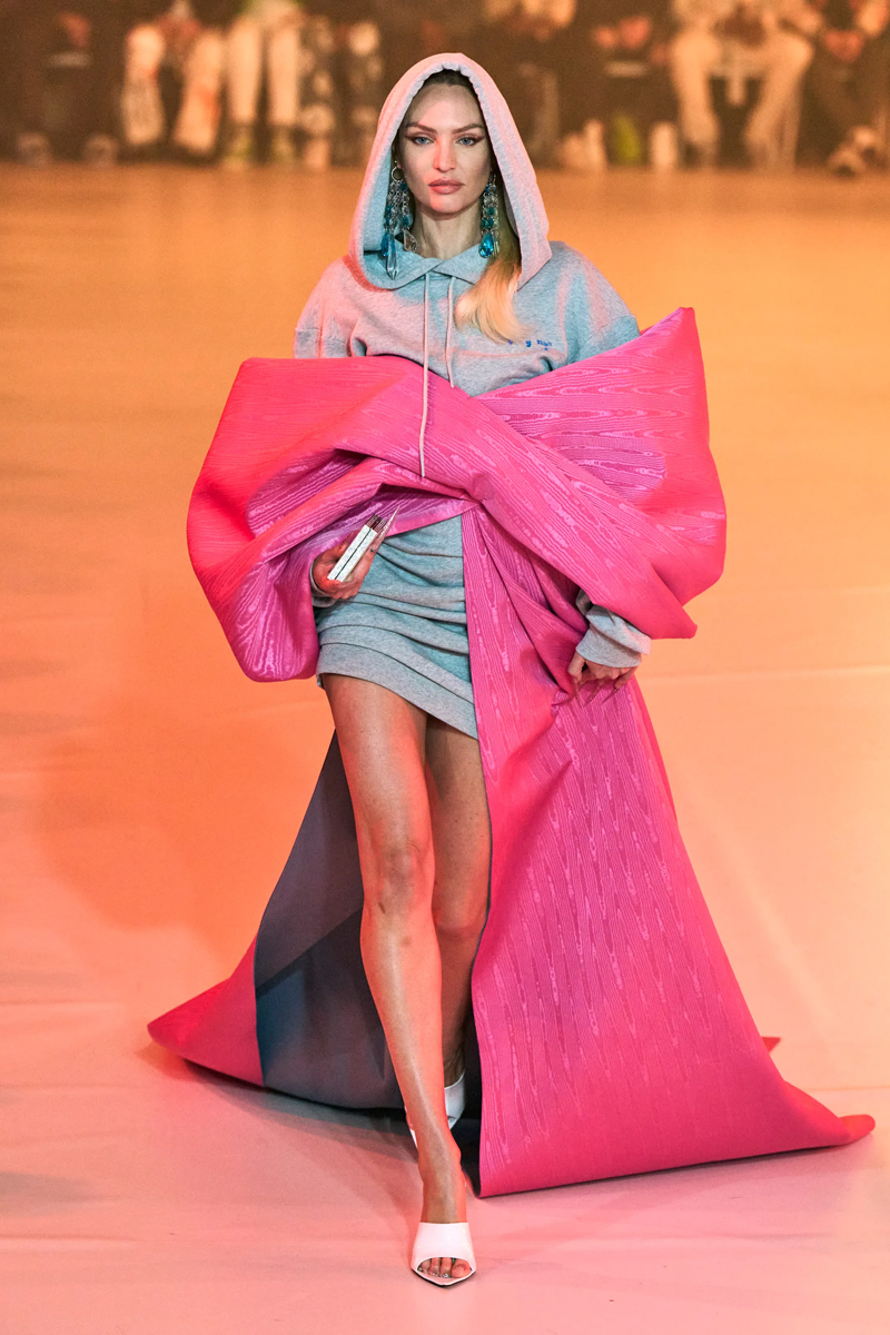 Off-White™'ın Sonbahar 2022 Koleksiyonu Virgil'in Yaratıcı Mirasını Sürdürüyor