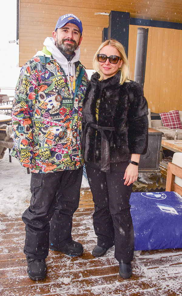 Kartalkaya'nın zirvesinde renkli ve eğlenceli etkinlik