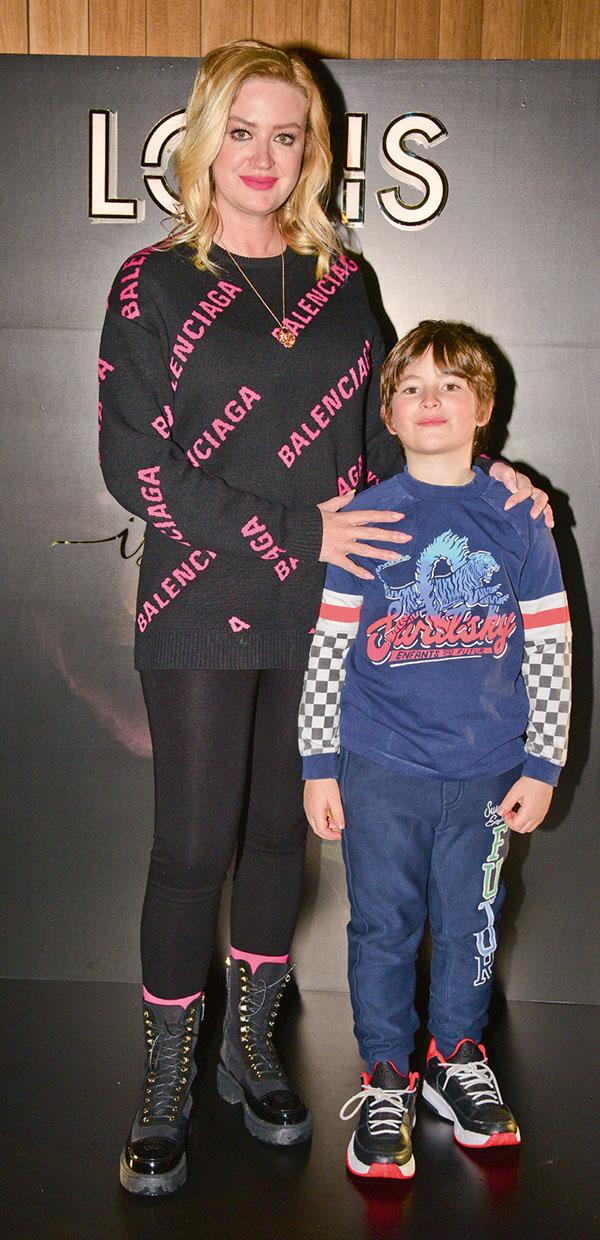 Kartalkaya'nın zirvesinde renkli ve eğlenceli etkinlik