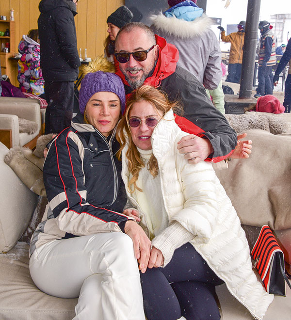 Kartalkaya'nın zirvesinde renkli ve eğlenceli etkinlik