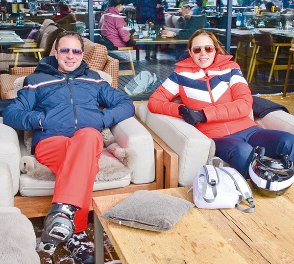 Kartalkaya'nın zirvesinde renkli ve eğlenceli etkinlik